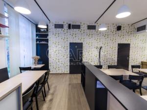 Pronájem restaurace, Praha - Čakovice, Theinova, 187 m2