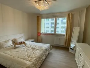 Pronájem bytu 3+1, Děčín, Čsl. partyzánů, 75 m2