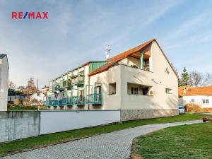 Prodej bytu 1+kk, Tuchoměřice, Ke Kovárně, 53 m2