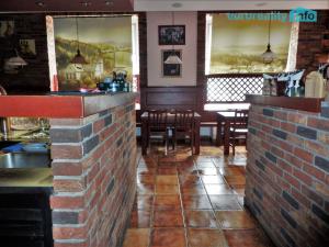 Pronájem restaurace, Praha, Toužimská, 310 m2