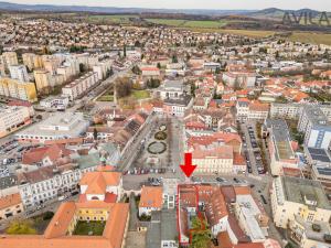 Prodej rodinného domu, Benešov, Masarykovo náměstí, 391 m2