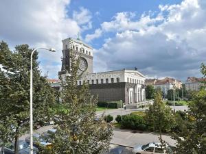 Pronájem bytu 3+kk, Praha - Vinohrady, náměstí Jiřího z Poděbrad, 93 m2