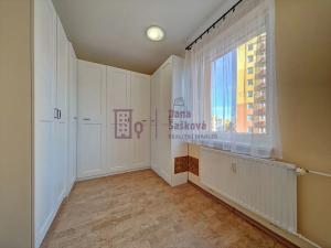 Prodej bytu 4+1, Jindřichův Hradec, Kosmonautů, 87 m2