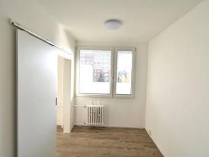Pronájem bytu 2+kk, Praha - Krč, Bernolákova, 41 m2