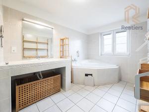 Prodej bytu 3+kk, Praha - Běchovice, Českobrodská, 95 m2