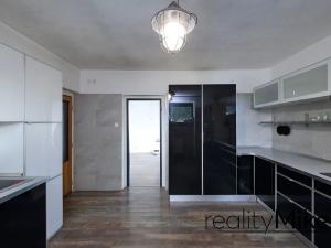 Prodej rodinného domu, Cetenov, 193 m2