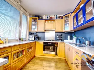 Prodej bytu 4+kk, Hradec Králové - Pražské Předměstí, Jungmannova, 90 m2