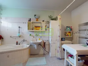 Prodej rodinného domu, Doksy, Družstevní, 150 m2