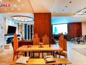 Prodej vily, Anatoliki Attiki,Řecko, 1285 m2