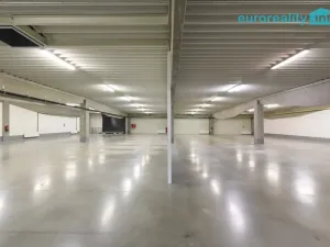 Pronájem skladu, Mariánské Lázně, třída Vítězství, 300 m2