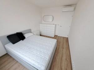 Pronájem bytu 3+kk, Brno, Fuchsova, 82 m2