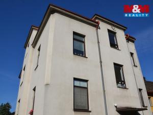 Prodej bytu 3+1, Jaroměř - Pražské Předměstí, Husova, 124 m2