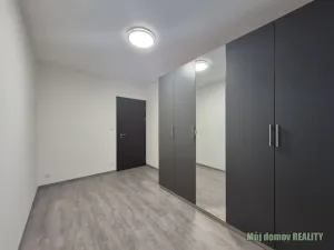 Pronájem bytu 3+kk, Praha - Prosek, Čakovická, 83 m2