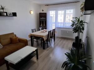 Prodej bytu 2+1, Slaný, Stehlíkova, 56 m2