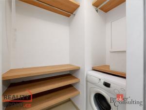 Pronájem bytu 2+kk, Praha - Smíchov, Švédská, 42 m2