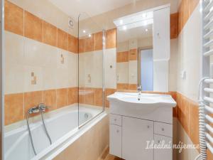 Pronájem bytu 3+kk, Praha - Krč, Kukučínova, 67 m2