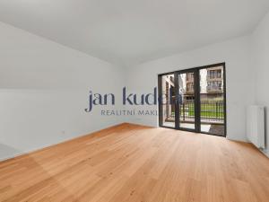 Pronájem bytu 1+kk, Brno, Bratislavská, 36 m2