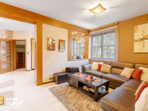 Prodej rodinného domu, Hodonín, Mírové nám., 279 m2