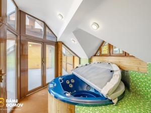 Prodej rodinného domu, Hodonín, Mírové nám., 279 m2