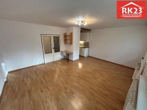 Pronájem bytu 1+kk, Praha - Bohnice, Štětínská, 39 m2