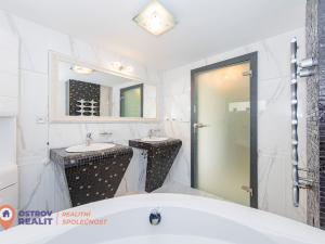 Prodej rodinného domu, Všemina, 286 m2