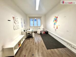 Pronájem obchodního prostoru, Praha - Vinohrady, Bělehradská, 397 m2