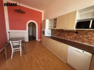 Prodej bytu 4+1, Znojmo, Vídeňská třída, 135 m2