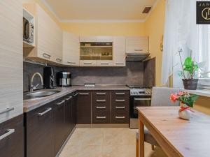 Prodej bytu 2+1, Kladno, Brjanská, 50 m2