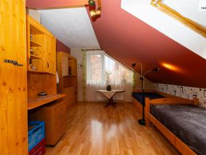 Prodej bytu 3+kk, Praha - Suchdol, Kamýcká, 151 m2