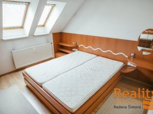 Pronájem bytu 3+kk, Otrokovice, nám. 3. května, 110 m2