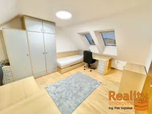 Pronájem bytu 3+kk, Otrokovice, nám. 3. května, 110 m2
