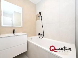 Pronájem bytu 2+1, Praha - Žižkov, Jeseniova, 44 m2