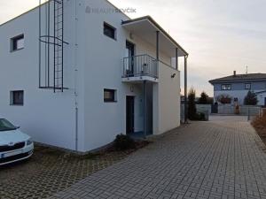 Prodej bytu 2+kk, Hluboká nad Vltavou, Ječná, 55 m2