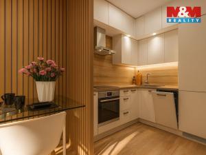 Prodej bytu 1+kk, Praha - Dolní Chabry, Spořická, 39 m2