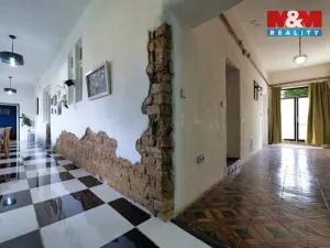 Prodej rodinného domu, Bouzov - Doly, 240 m2