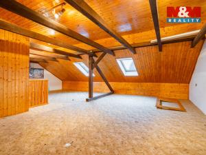 Prodej rodinného domu, Chlum, 220 m2