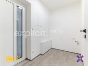 Pronájem bytu 1+kk, Zlín - Malenovice, Pod Hradem II, 27 m2