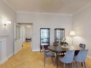 Pronájem bytu 2+1, Praha - Bubeneč, dr. Zikmunda Wintra, 91 m2