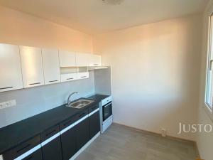 Pronájem bytu 2+1, Teplice, Alejní, 50 m2