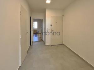 Pronájem bytu 2+kk, Praha - Vinohrady, Šrobárova, 47 m2