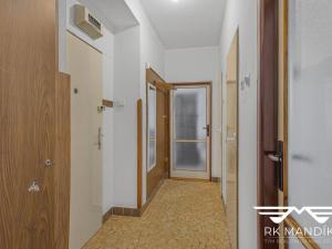 Prodej bytu 2+1, Praha - Letňany, Vítkovická, 51 m2