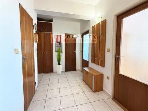 Prodej bytu 3+1, Brno, Kárníkova, 77 m2