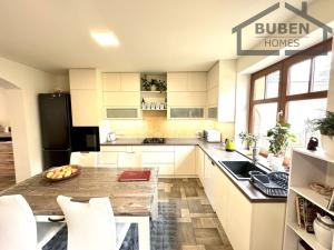 Prodej rodinného domu, Tachov, tř. Míru, 350 m2