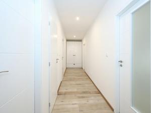 Pronájem bytu 2+kk, Praha - Smíchov, Kroftova, 58 m2
