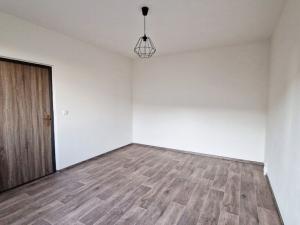 Pronájem bytu 2+kk, Chlumec, Tuchomyšlská, 38 m2