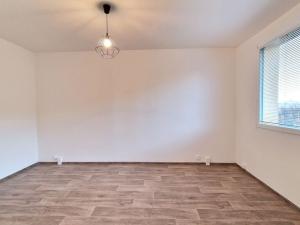 Pronájem bytu 2+kk, Chlumec, Tuchomyšlská, 38 m2