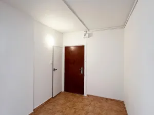 Pronájem bytu 2+1, Chomutov, Dřínovská, 60 m2