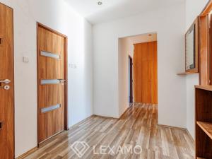 Prodej bytu 2+1, Šanov, Nádražní, 85 m2