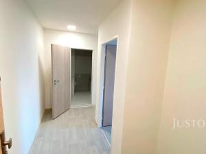 Pronájem bytu 2+1, Teplice, Alejní, 50 m2