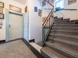 Prodej rodinného domu, Praha - Strašnice, Břežanská, 215 m2